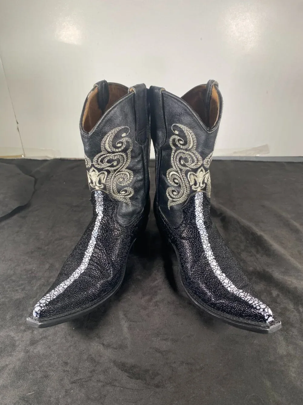 Youth/Big  Kids Authentic Snip Toe Sting Ray Exotic Boots, Made in Mexico, Used,
